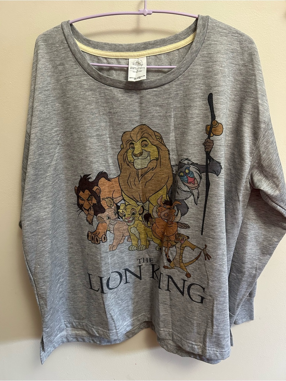 Disney Gray Long Sleeve The Lion King Character Tee